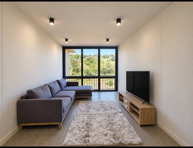 2 BEDROOM APARTMENT TO LET IN BALLITO CENTRAL